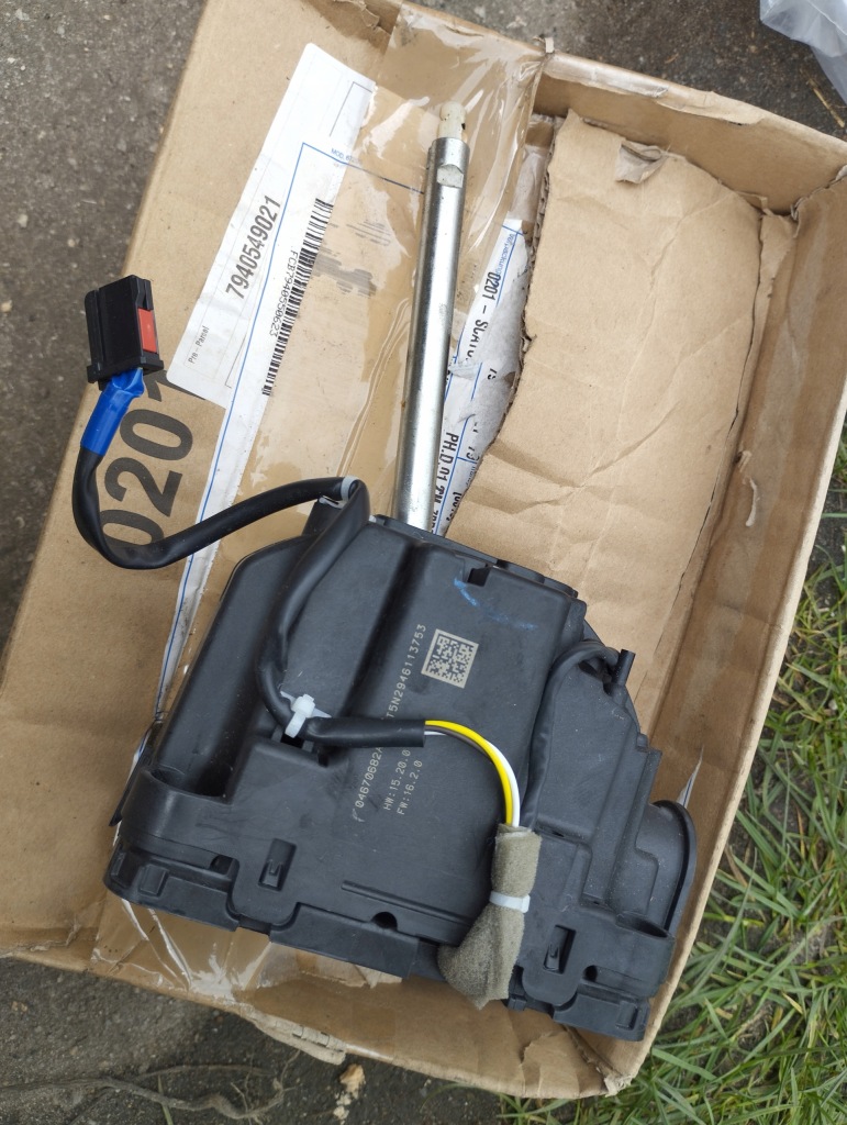 фото №1, Jeep grand cherokee wk2 домкрат рычаг передач