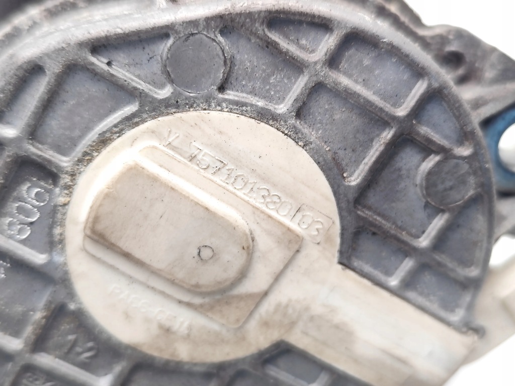 Peugeot 2008 натяжитель ремень многоручейковый / генератора 1.6 vti бензин с Разборки