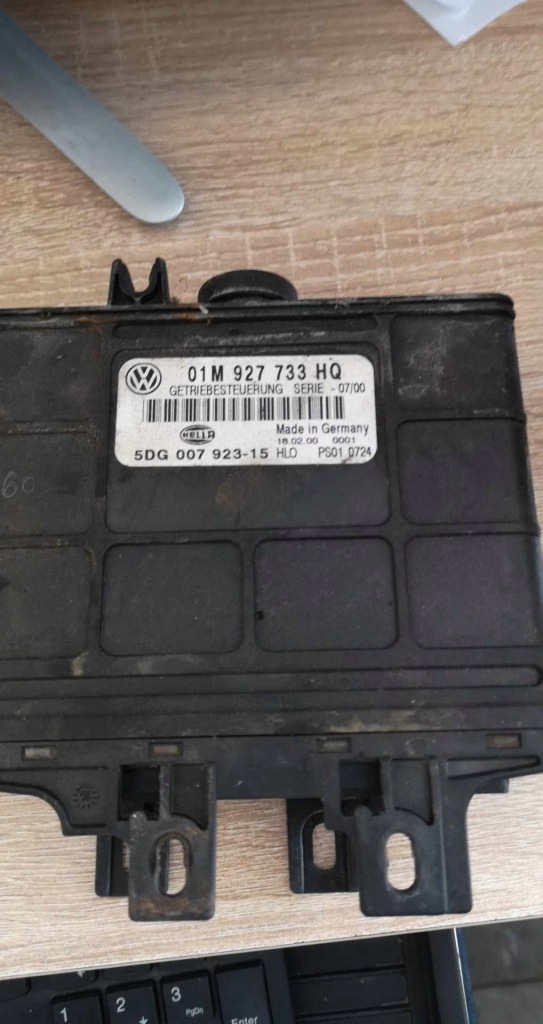 фото №1, Бортовой компьютер блок управления 01m927733hq