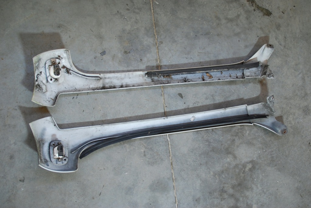 фото №4, Eurocargo 08-15 защита стойка p / l перед zew