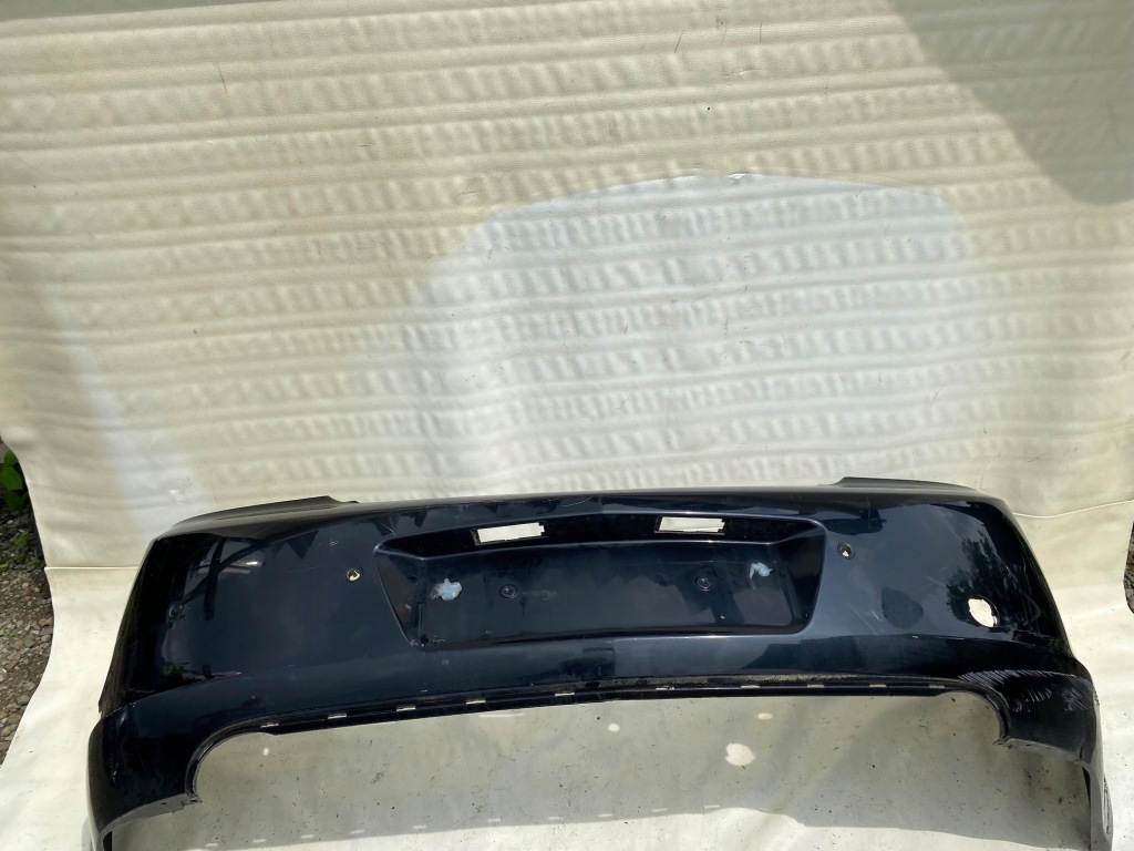 Купити Бампер задній opel insignia 08-12 hb