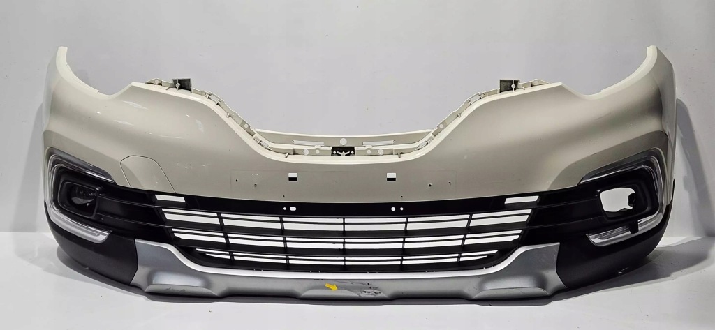 Купити Бампер передній renault captur lift 17- 620228133r