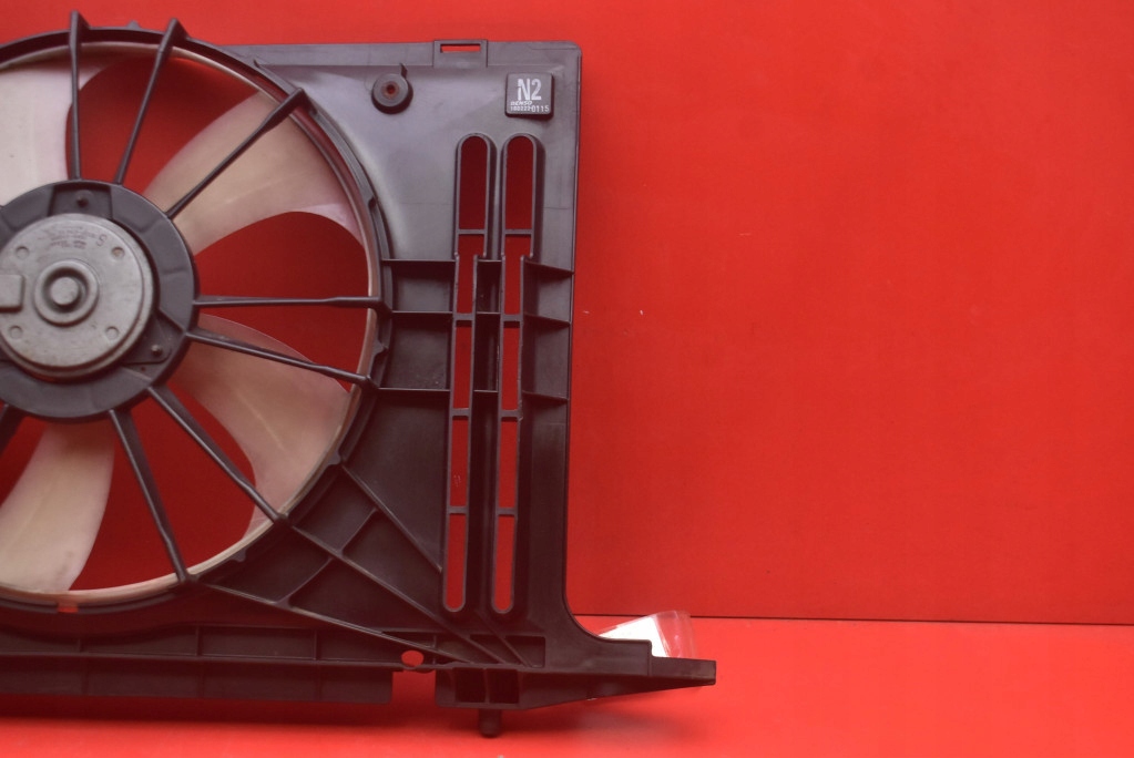 Вентилятор 100222-0115 toyota corolla e14 1.6 vvti 124 km 06-10 Оригінал