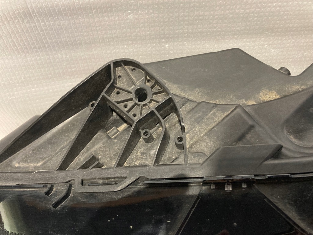 Фара перед левый ilux led opel insignia b рестайлинг  39136835 Доставка