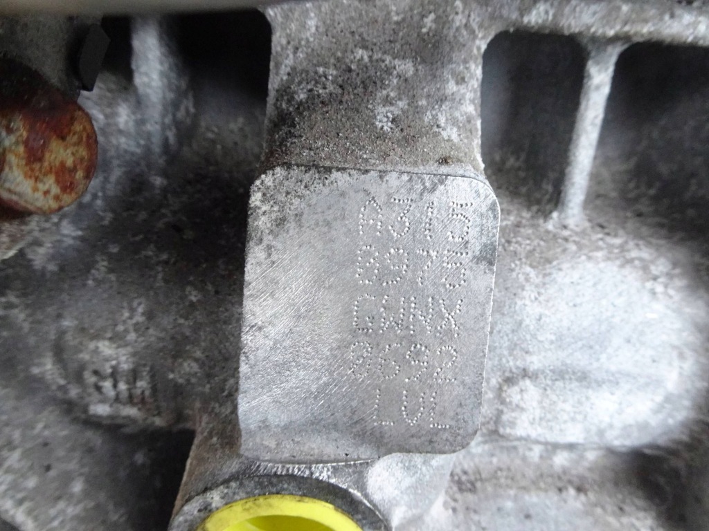 Двигун форсунки насос opel zafira c 1.6 cdti lvl Оригінал