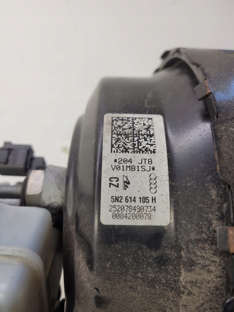 фото №6, Насос тормозная усилитель тормозов audi a1 a3 q3 vw 5n2614105h