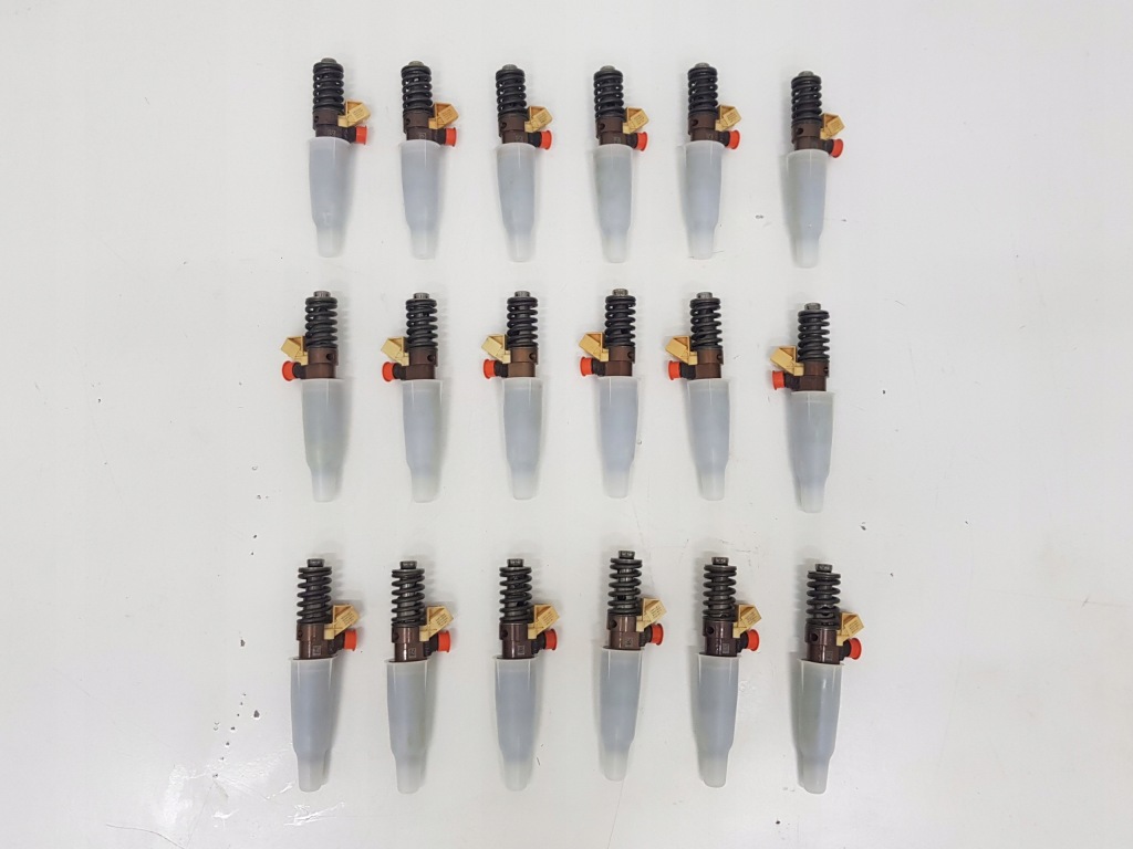 фото №2, Оригинальный насос-форсунка инжектор renault gama t range c k