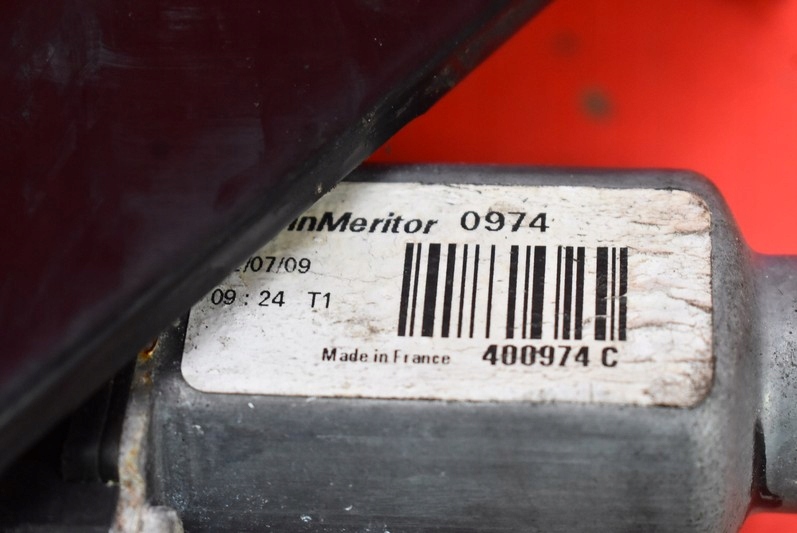 фото №9, Подъемник стекло левый задняя 400974c peugeot 207 cc lift 09-13