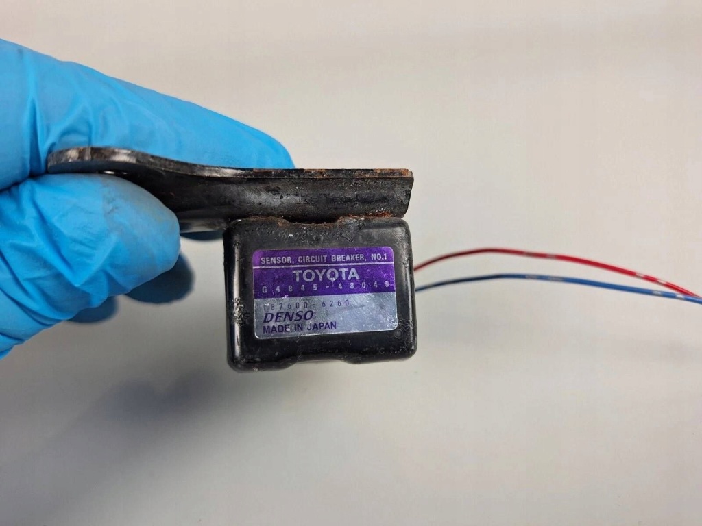 Датчик lexus rx 3 g484548040 Недорого