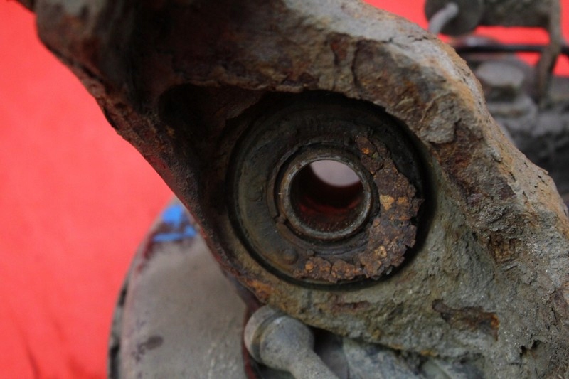 фото №7, Поворотный кулак левая задняя volvo xc90 1 i 2.4 d5 awd 06r