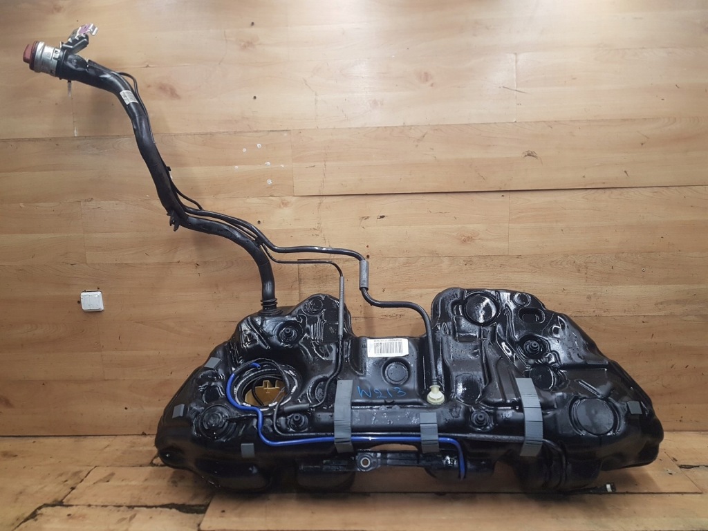 фото №1, Бак bak пального заливна горловина mercedes w213 дизель