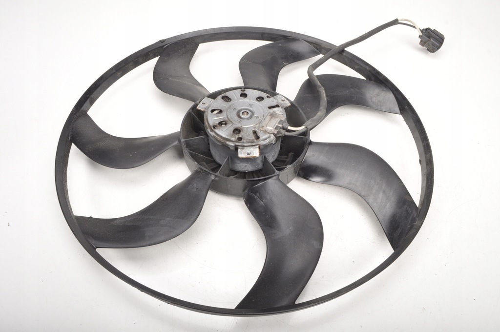 фото №1, Mercedes gla x156 2.2 вентилятор радіатора wody