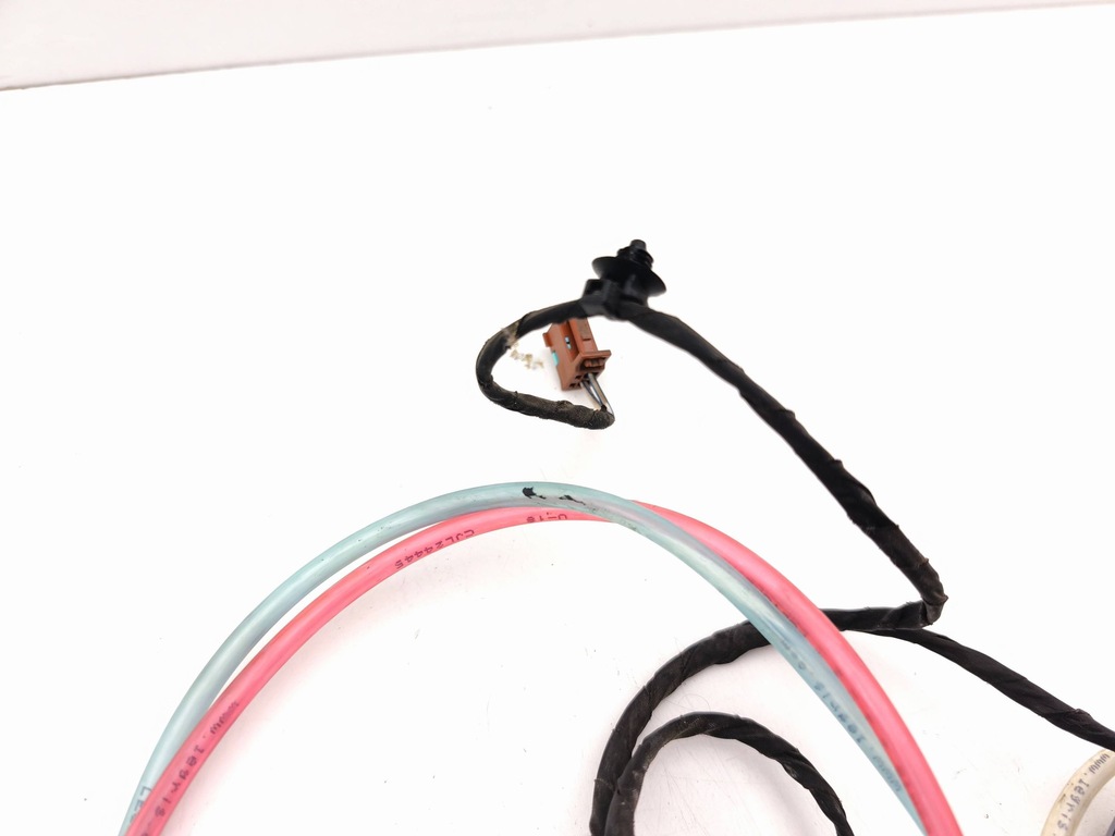 фото №7, Bmw 7 e65 e66 датчик наличия w сиденье 2004 831731651