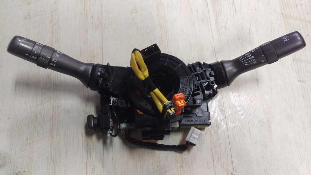 фото №1, Переключатели лента подушка безопасности lexus ls 460 07r