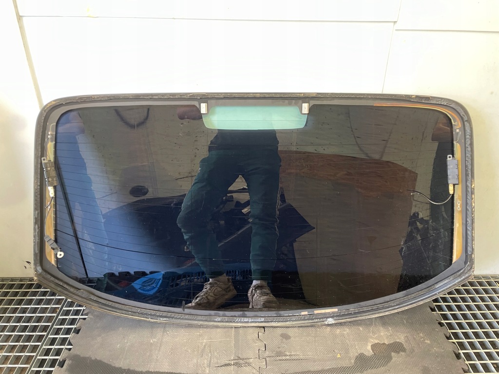 фото №9, Стекло задняя vw passat cc + усилители 43r-000046 3c8035552 lift 12r.