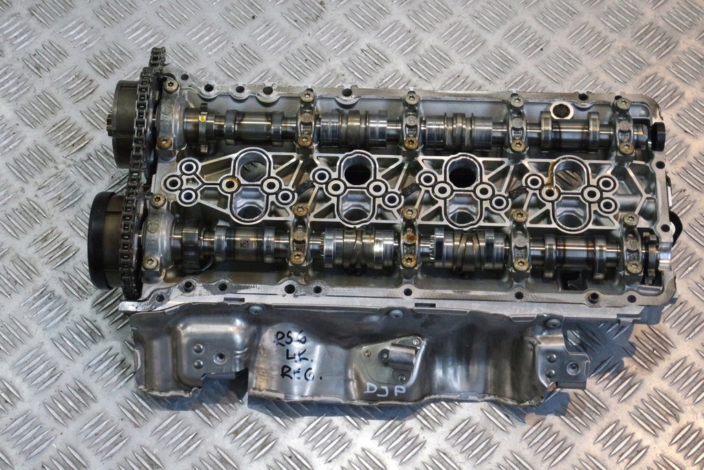 фото №5, Головка двигателя правая audi rs6 4k djp 4.0 0p2103404
