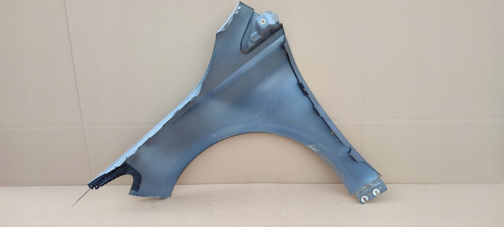 Крыло  правый  mercedes b klasa a247 Оригинал