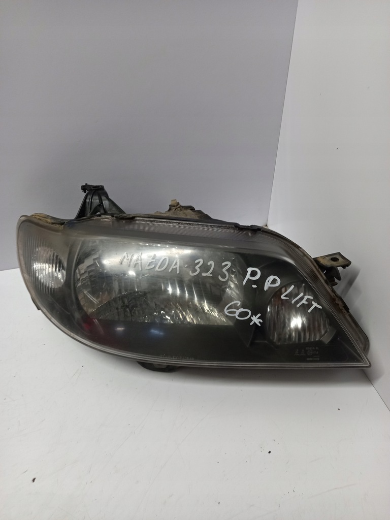 фото №1, Лампа правый перед mazda 323 lift