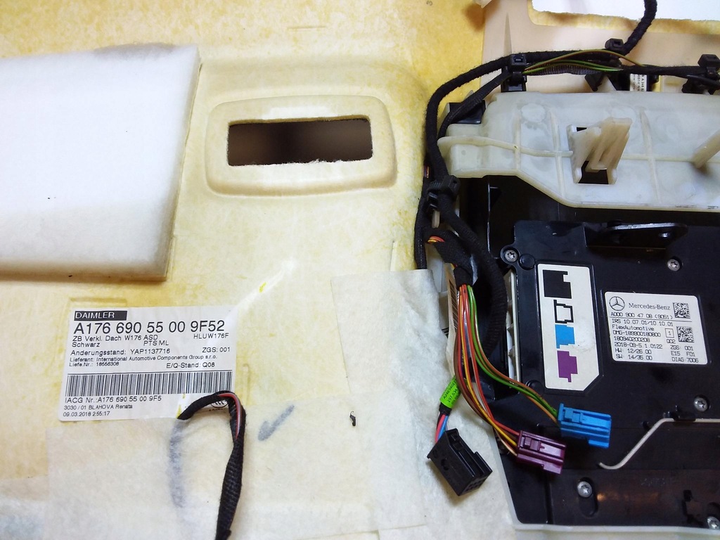 фото №5, Mercedes a w176 потолок козырьки ручки