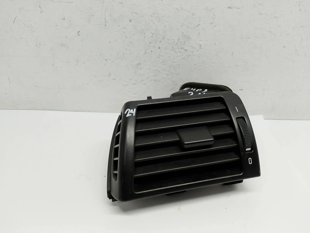 фото №1, Решётка обдув левый перед bmw e46 64228361897