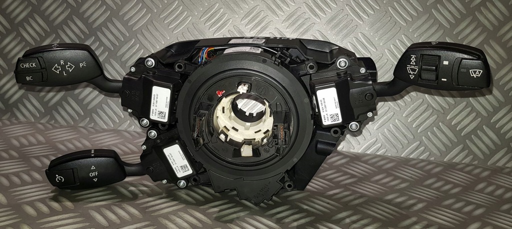 фото №9, Bmw 5 e60 e61lift перемикач комбінований стрічка датчик kąta повороту 9204503