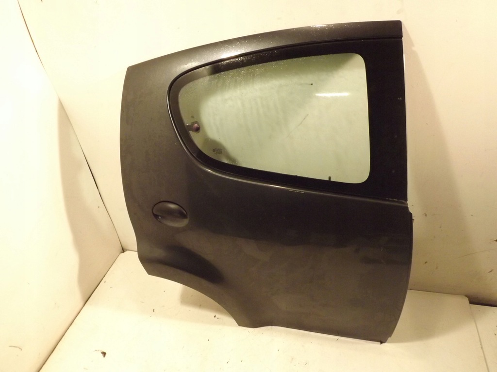 фото №1, Citroen c1 peugeot 107 05-14 rok дверь правый задняя kta !!!