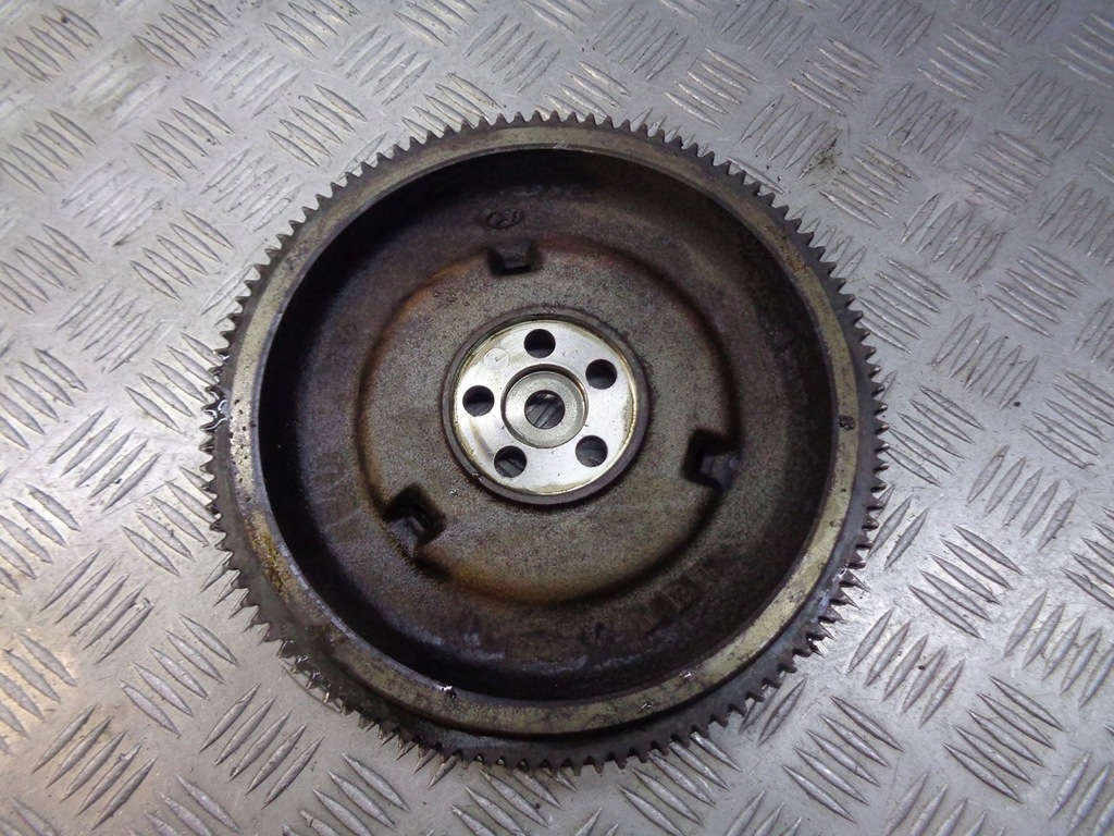 фото №1, Колесо маховик vw polo iv 1.2