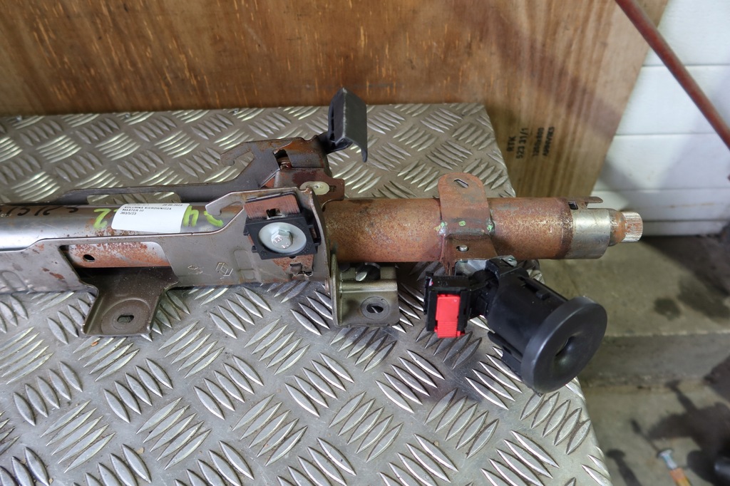 фото №7, Колонка рулевая master iii