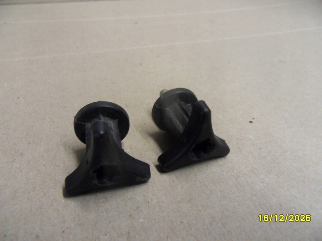 фото №1, Гайка кронштейн лампи задній renault clio ii