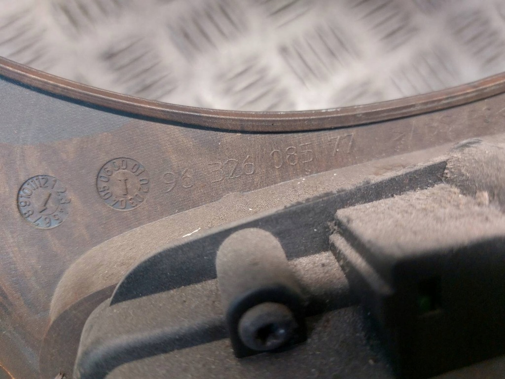 фото №9, Рамка консолі центральної + домкрата citroen c5 i 9632615077 9632608577