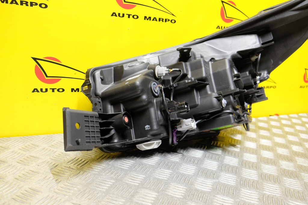 Subaru forester рестайлинг  2021-2022 фара фара full led правый  kd америка Доставка