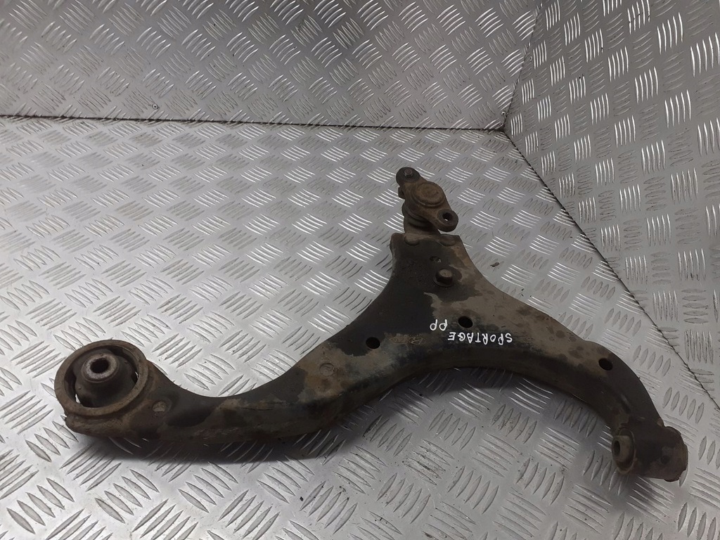 фото №1, Рычаг правый перед kia sportage ii 2.0 crdi