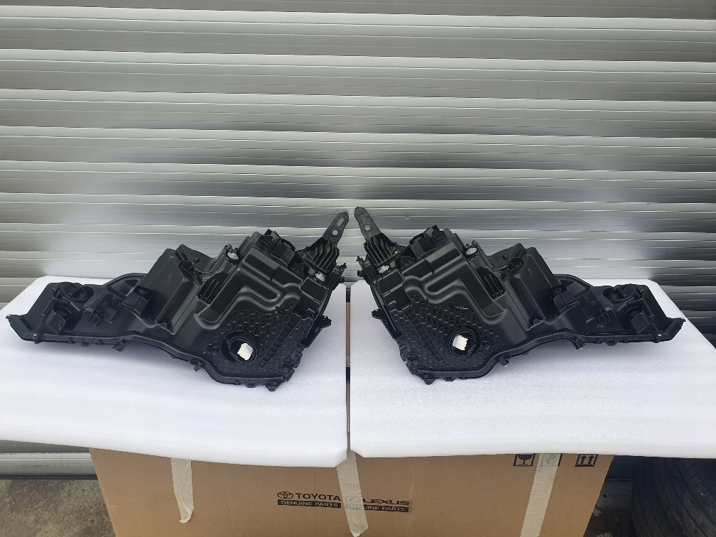 Lexus ux 2018- фара передняя левая правый  full led с Разборки