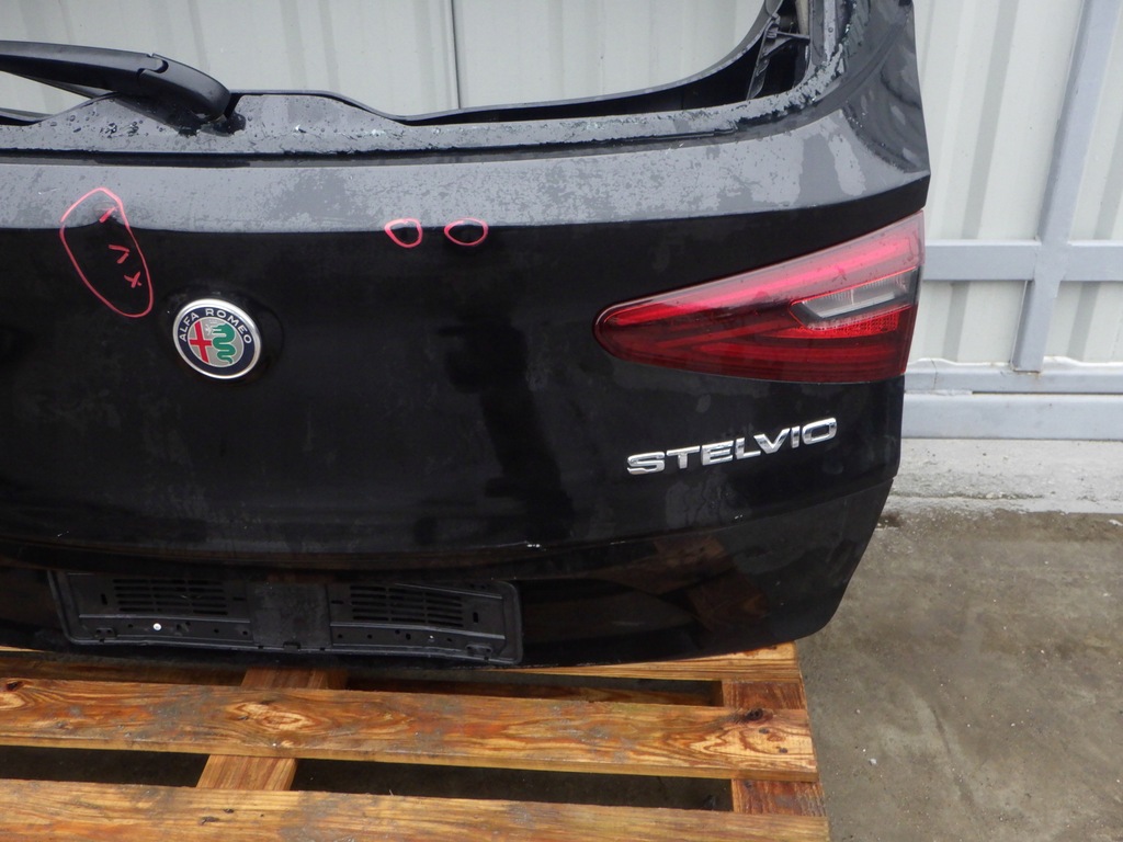фото №8, Крышка багажника багажника alfa romeo stelvio