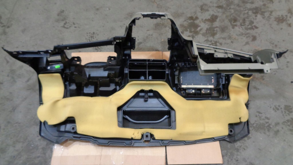 фото №10, Панель приладів консоль панель приладів fiat grande punto 2005-2009r. europa