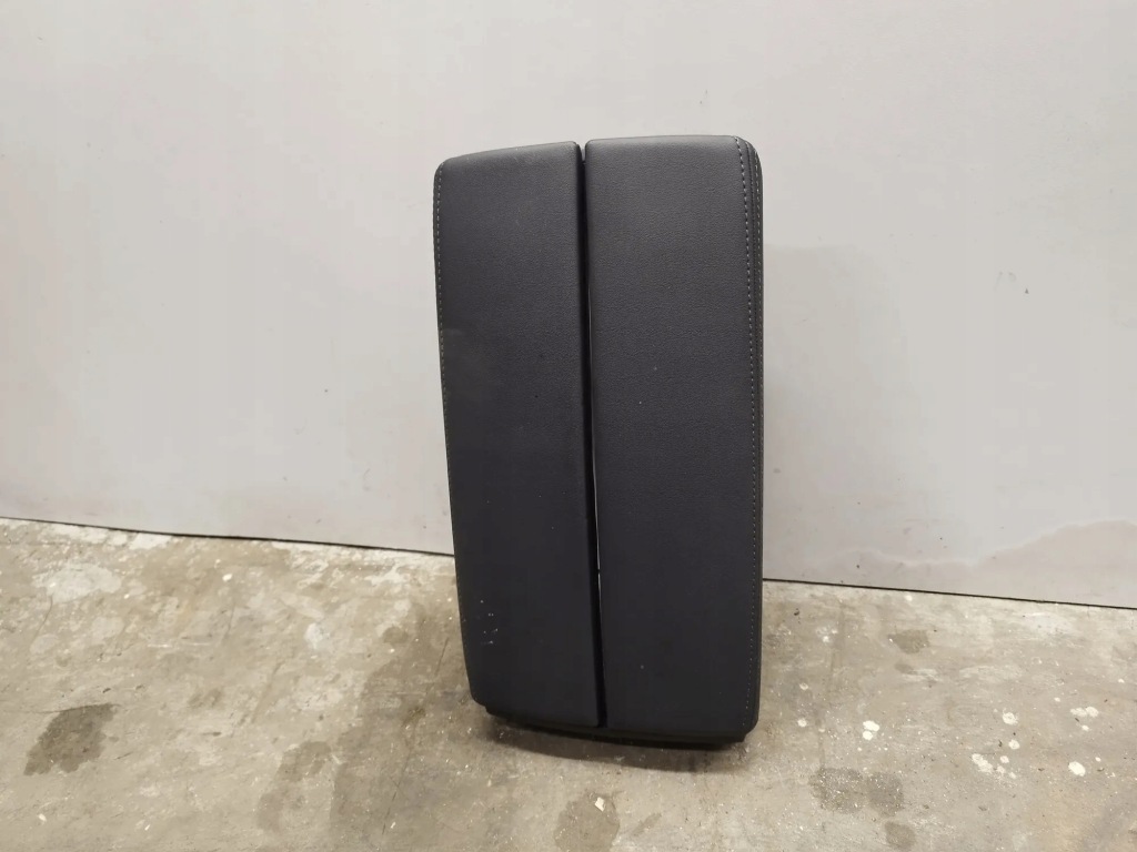 Купить Подлокотник консоли citroen ds7 crossback 9810060277