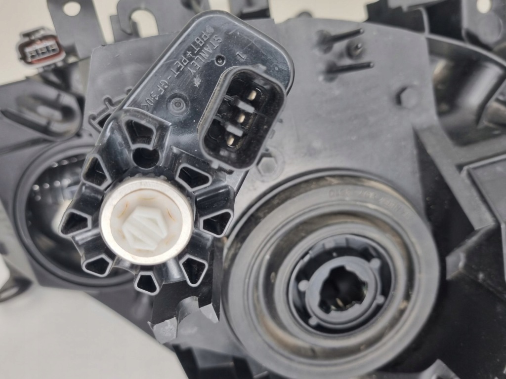 фото №5, Фара mazda cx5 i przed lift po відновлення