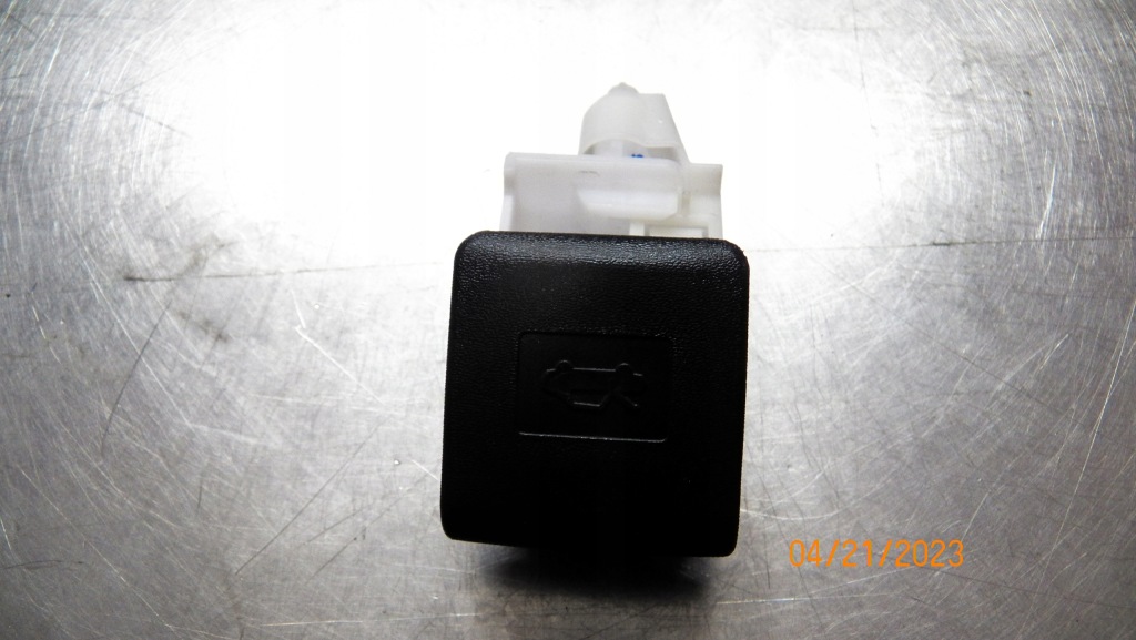 фото №1, Открывание капот toyota c-hr 1.8