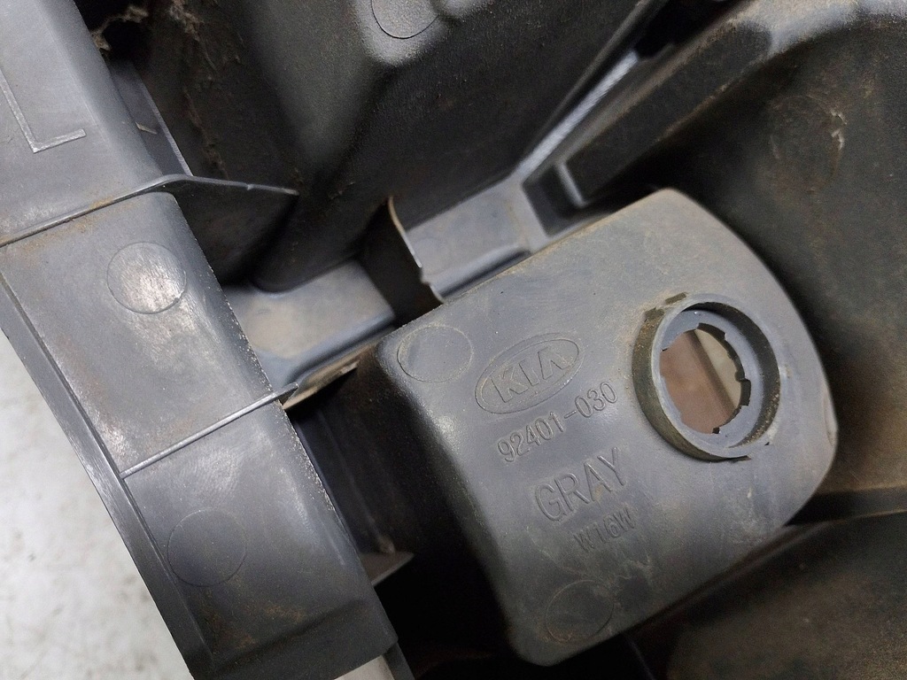 фото №9, Kia sportage ii lift лампа левый задняя 92401-030 europa