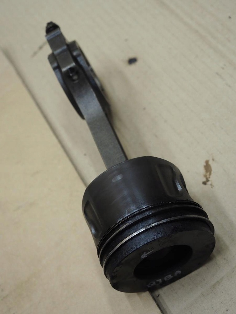 фото №16, Ford mondeo mk3 2.2 tdci qjba поршень шатун