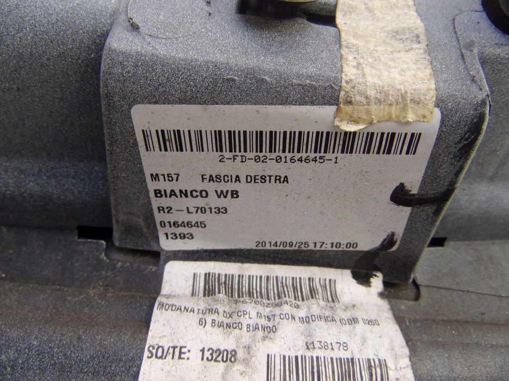 фото №13, Maserati ghibli молдинг порог правая vr268