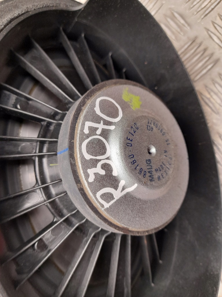 фото №4, Динамик lexus rx 2010 861600e120