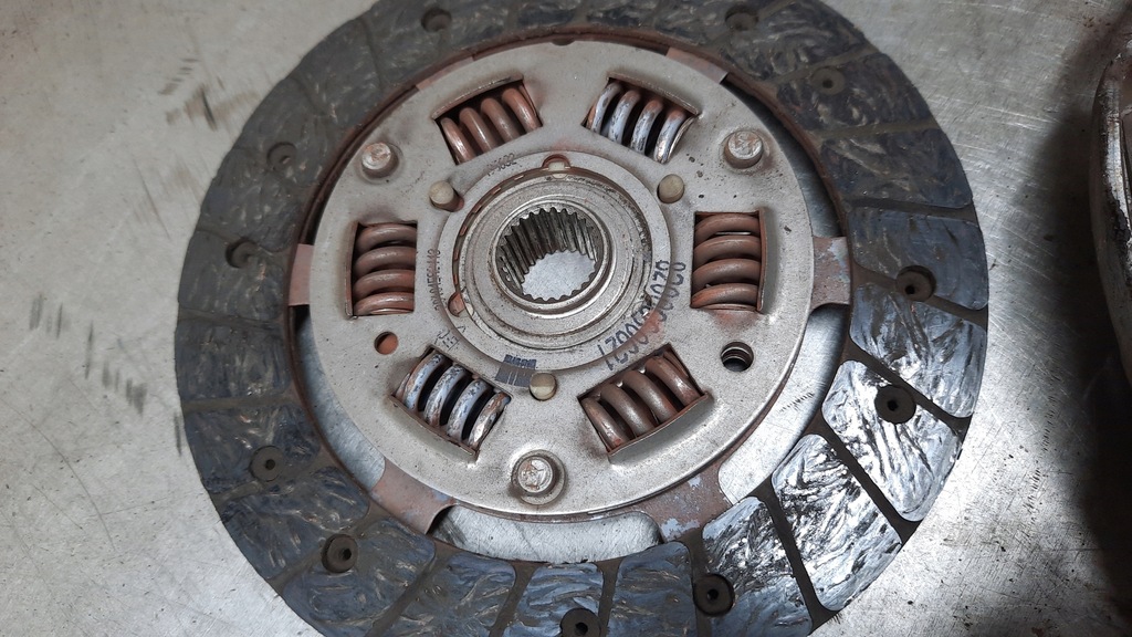 фото №4, Сцепление полный renault clio iii1.2 16v d4f