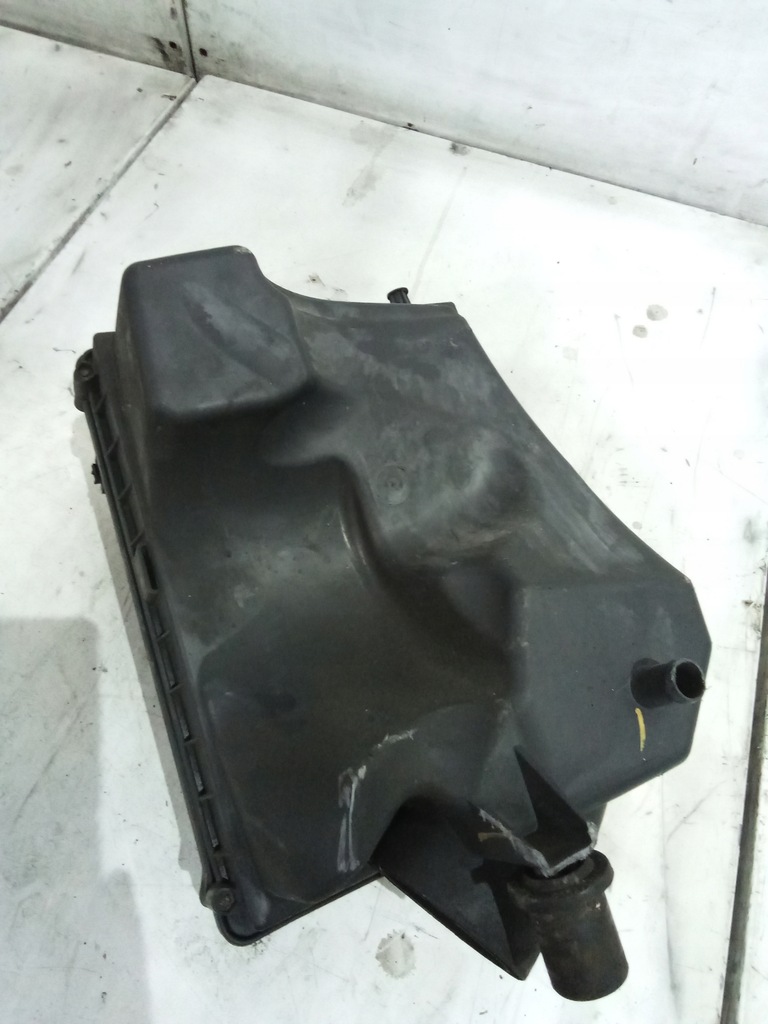 фото №5, J898 корпус фильтра воздуха opel zafira b 1.9d