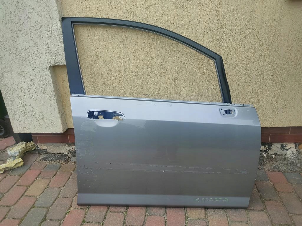 фото №1, Дверь передние правое honda jazz ii 02-05
