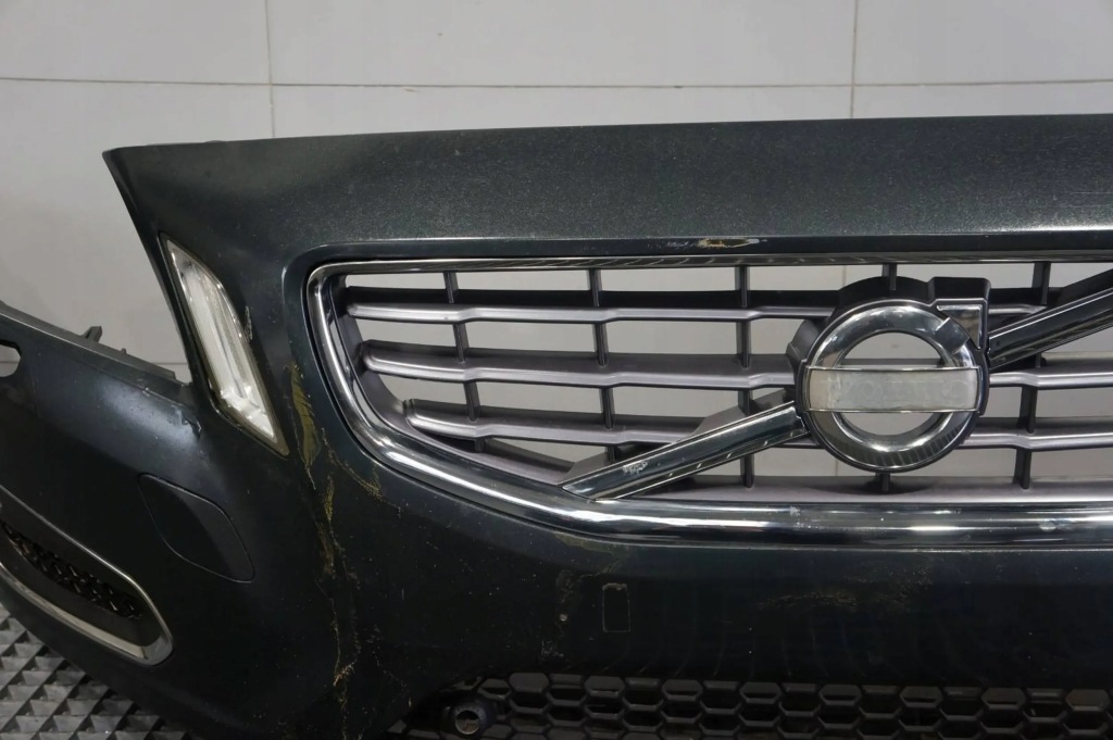 Купить Бампер перед передний решётка радиатора решётка  решётка противотуманная фара volvo v60 s60 2 492-56