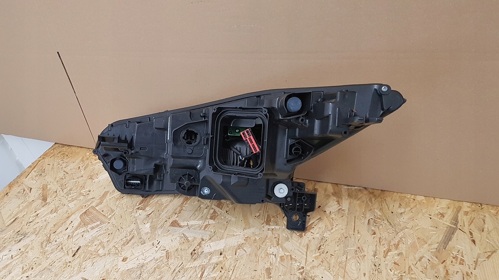 фото №12, Лампа перед права renault zoe ii full led