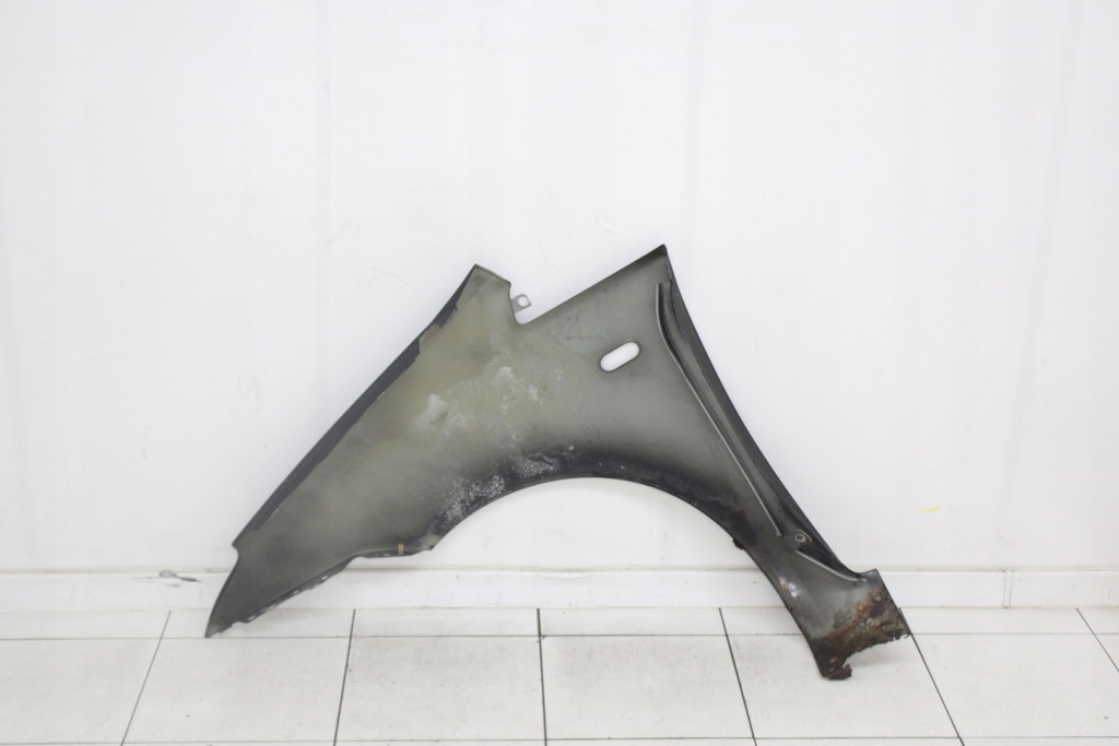 Купити Крило правий перед передній ford c-max mk1 1 2003r- f3 - код лакофарбового покриття