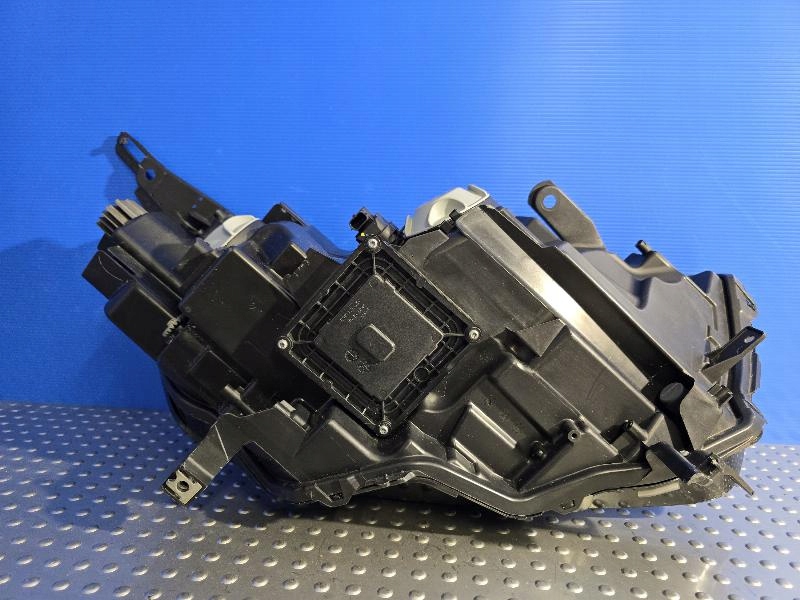 Renault kangoo iv express led 260608411r лампа передняя перед левая Недорого