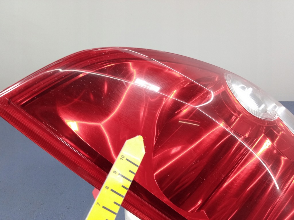 фото №5, Mazda 5 i cr лампа задняя левая задняя c23551160